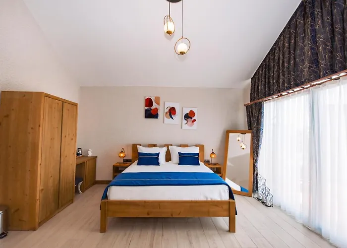 호텔 Vista Del Faralya 3*