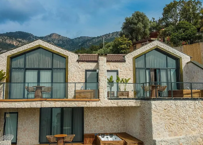 Vista Del Faralya 호텔 3*