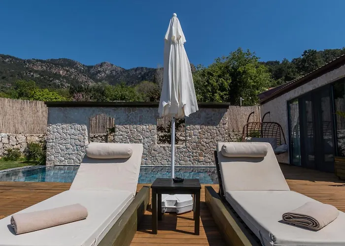 Vista Del Faralya Szálloda 3*