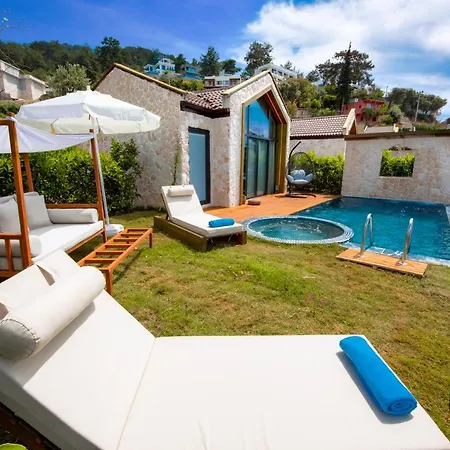 Vista Del Faralya Hotell 3*