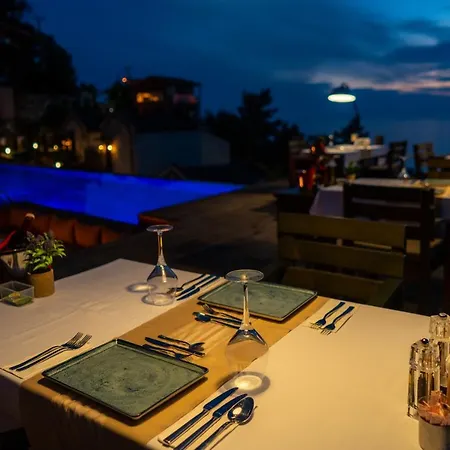 Vista Del Faralya Hotell 3*